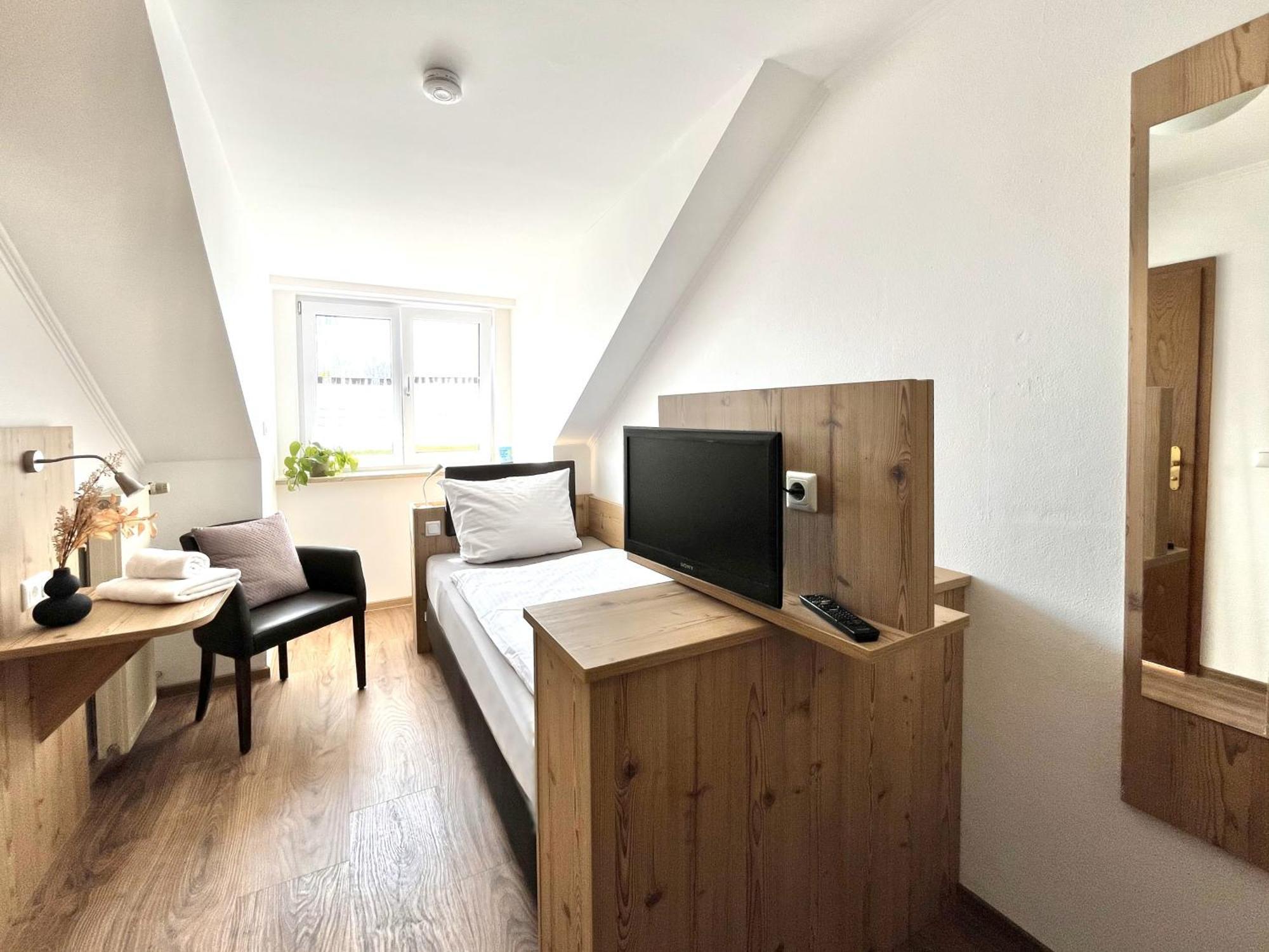 Gastwirtschaft & Hotel Doll Markt Indersdorf 部屋 写真